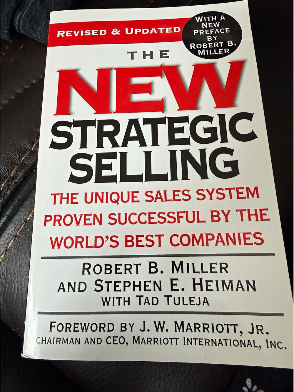 Miller Heiman Tuleja The New Strategic Selling Revised 2005 TPB Grand Central
